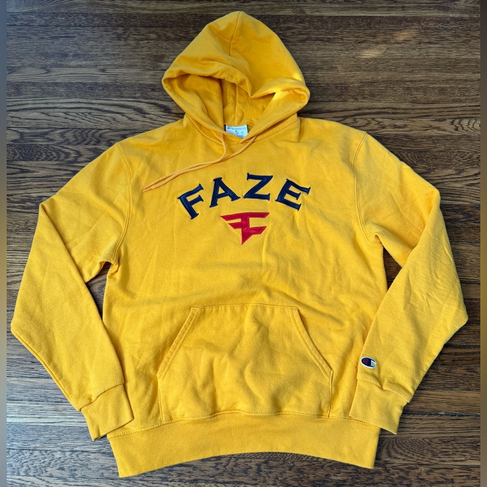 FAZE CLAN YELLOW HOODIE (Champion) Yellow Hoodie.